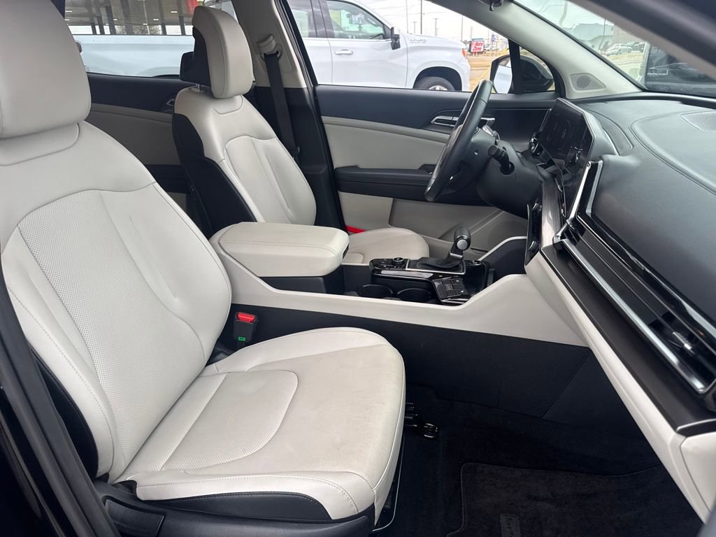 Used 2024 Kia Sportage EX image 14