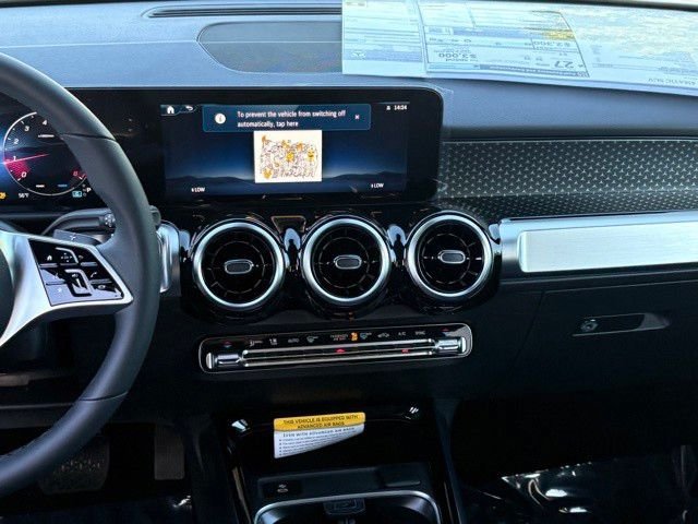 New 2026 Mercedes-Benz GLB 250 4MATIC image 21