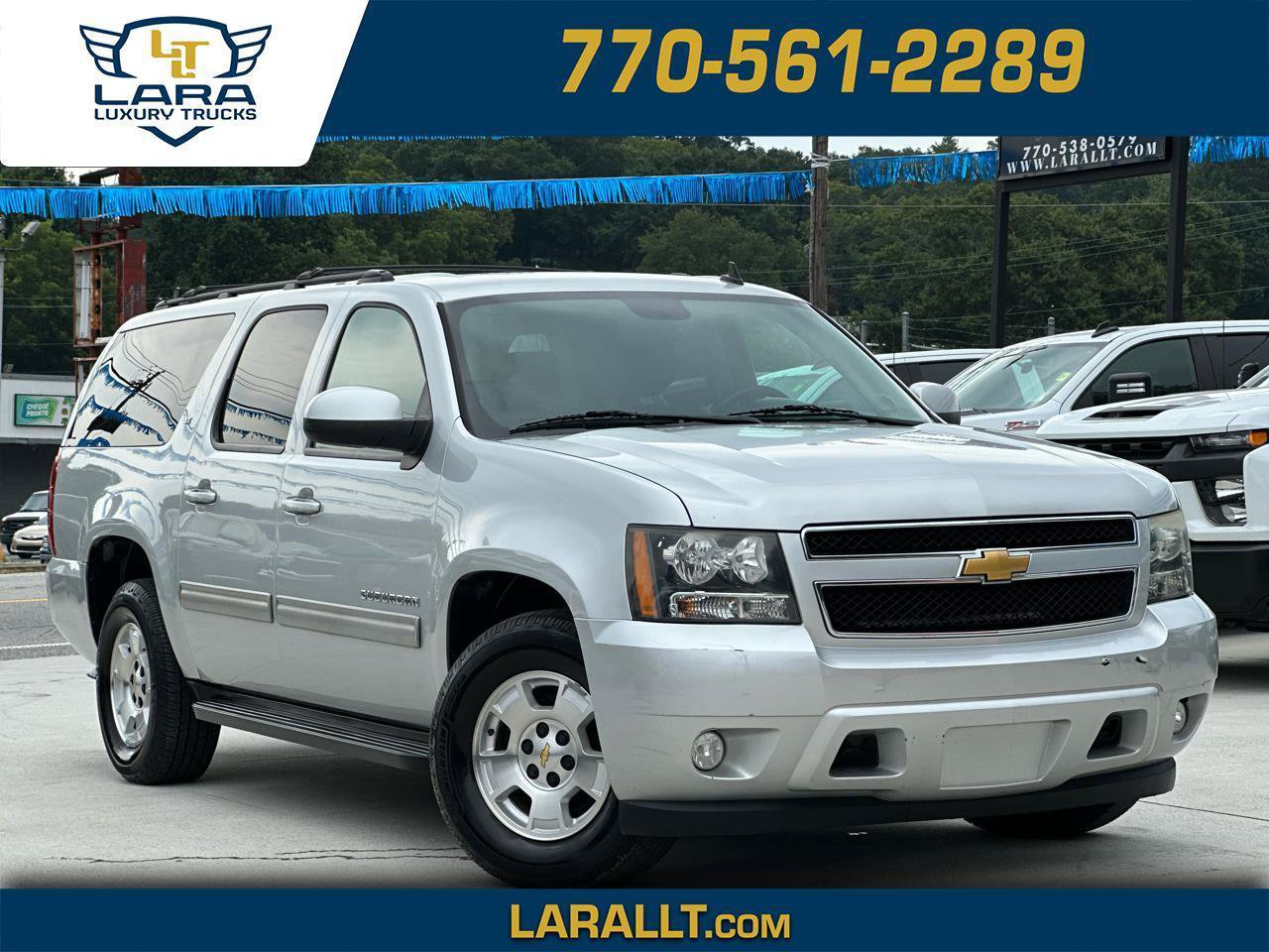 Used 2014 Chevrolet Suburban LT RWD image 1