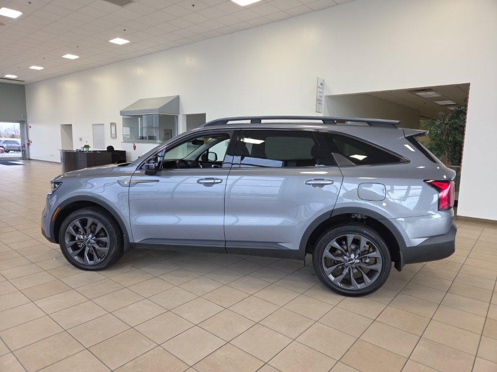 Used 2023 Kia Sorento X-Line EX image 9