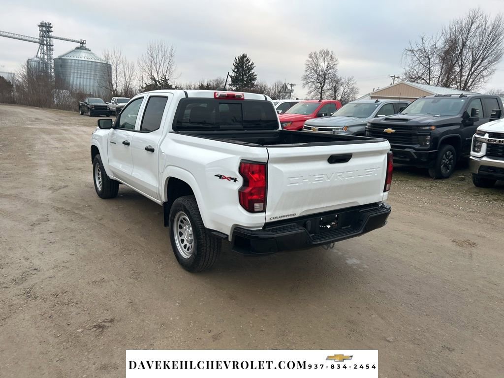 Used 2025 Chevrolet Colorado W/T image 3