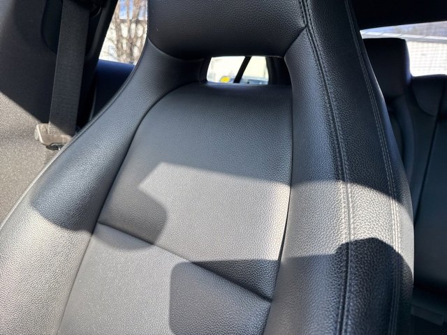 Used 2014 Mercedes-Benz CLA 250 image 40
