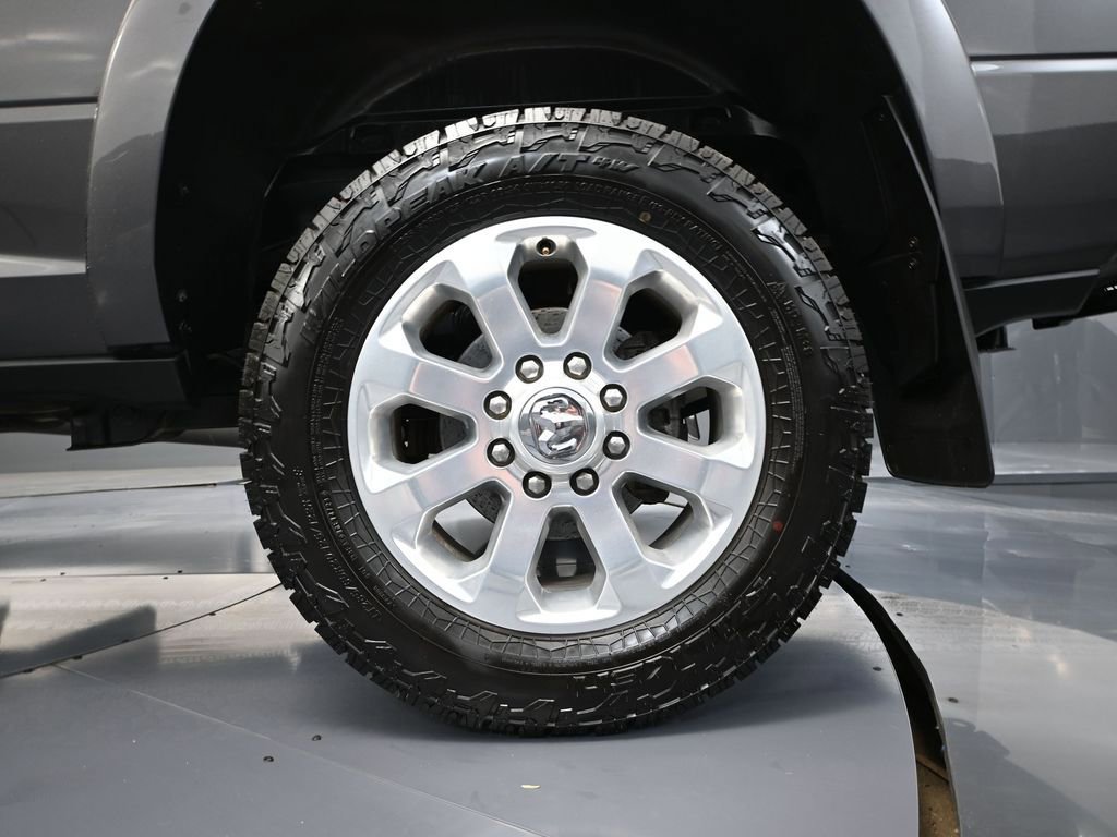 Used 2022 RAM 2500 Laramie w/ Body Color Bumper Group image 14