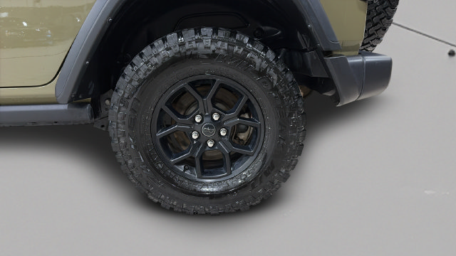 Used 2025 Jeep Wrangler Unlimited Sport AWD/4WD image 26