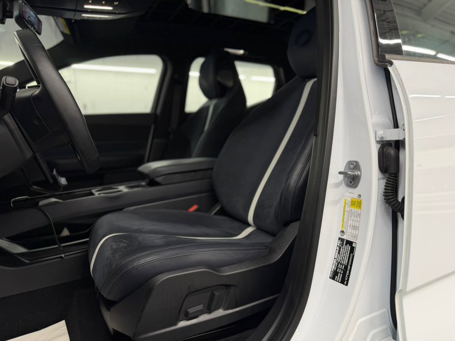 Used 2023 Fisker Ocean Extreme AWD/4WD image 16