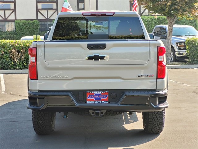 New 2026 Chevrolet Silverado 1500 ZR2 image 5