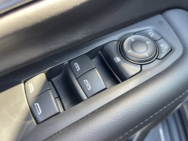 Used 2021 Chevrolet Suburban LS AWD/4WD image 13