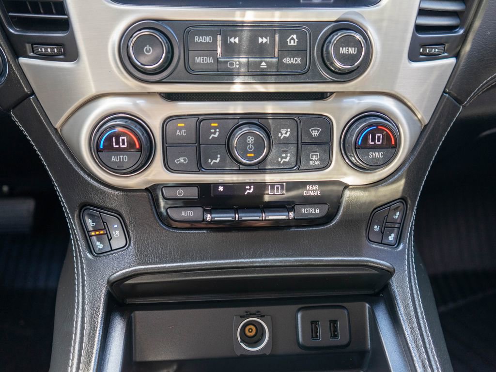 Used 2019 GMC Yukon XL Denali w/ Denali Ultimate Package AWD/4WD image 30