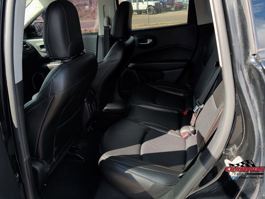 Used 2020 Jeep Compass Limited image 16