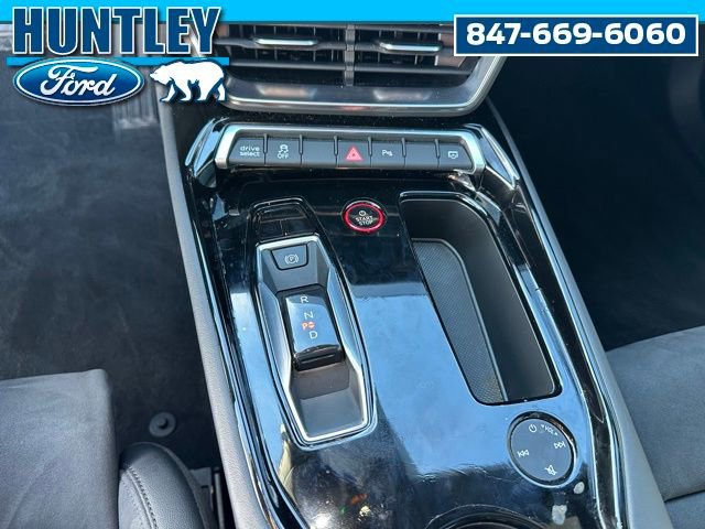 Used 2022 Audi e-tron GT Premium Plus w/ Performance Package image 25