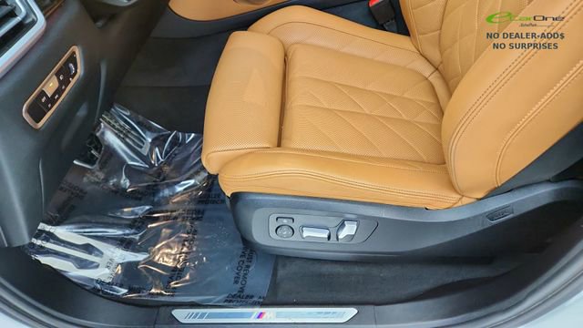 Used 2023 BMW X5 sDrive40i w/ Executive Package image 33