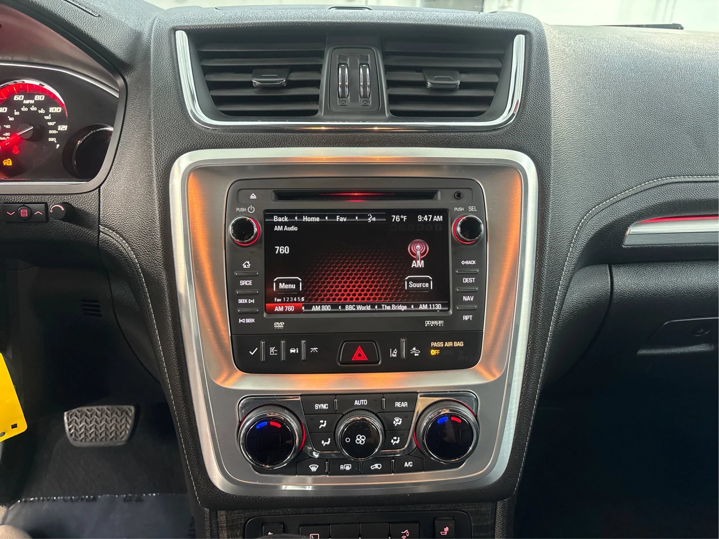 Used 2017 GMC Acadia Limited SLT AWD/4WD image 15