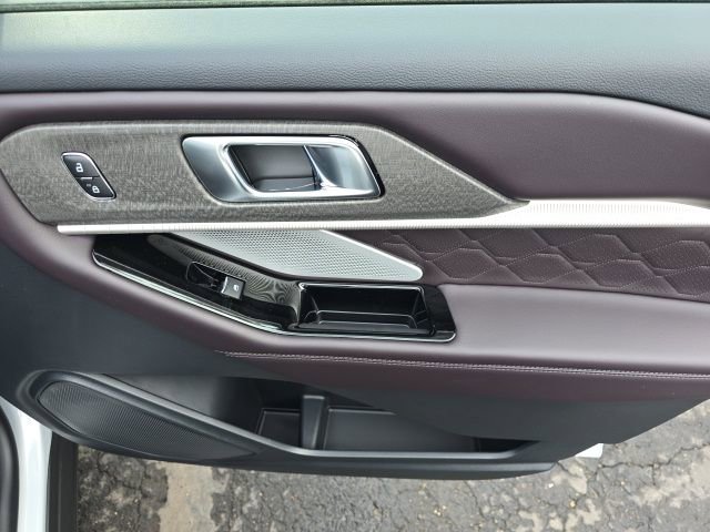 New 2026 Ford Explorer Platinum w/ LUX Leather Package image 32