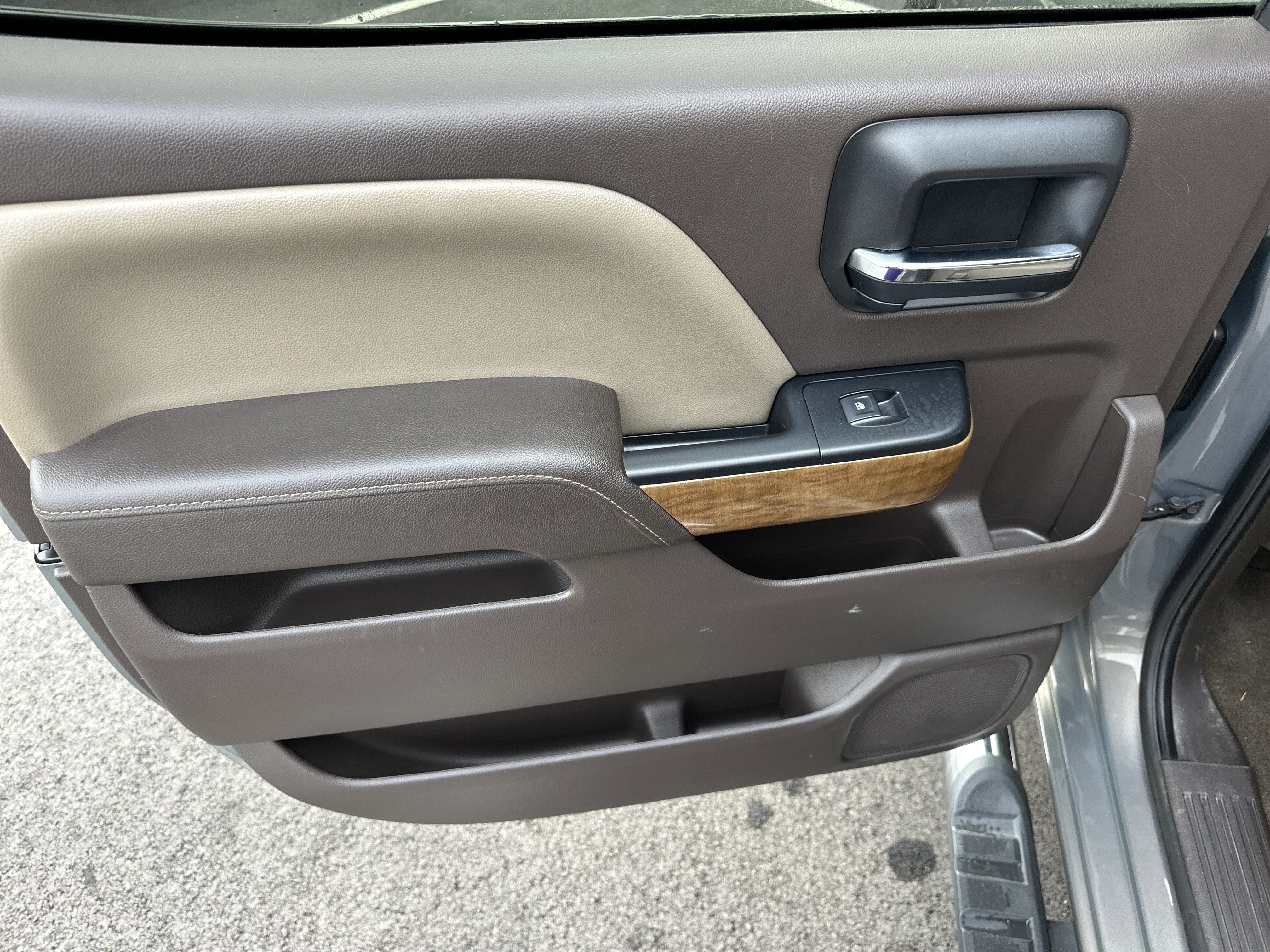 Certified 2017 Chevrolet Silverado 1500 LTZ w/ Sport Package image 22