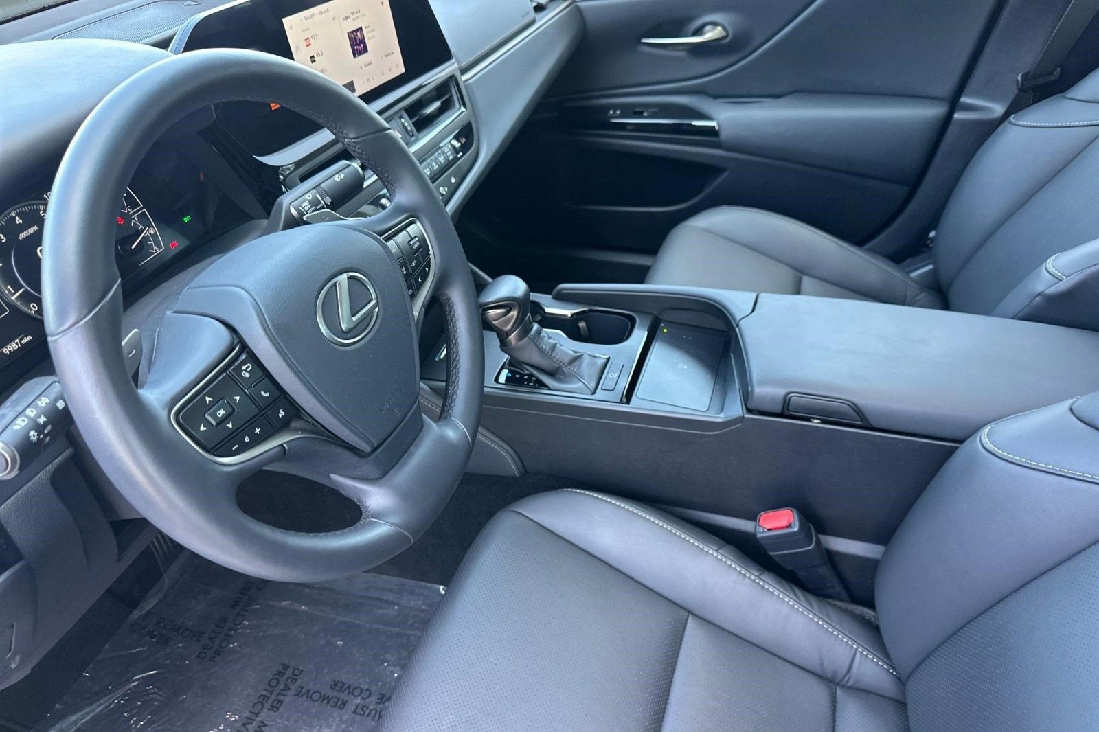 Certified 2025 Lexus ES 350 w/ Premium Package FWD image 4