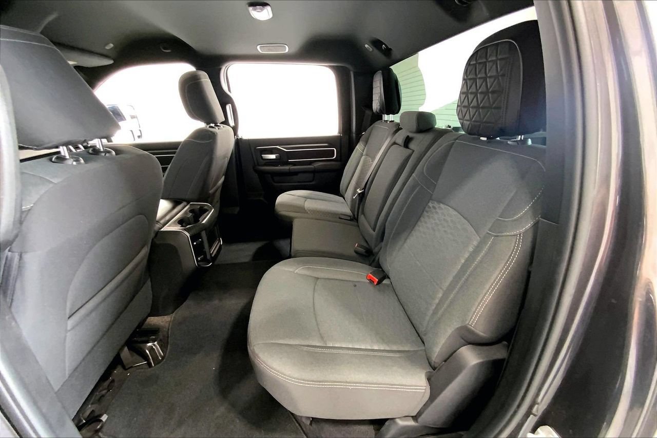 Used 2026 RAM 3500 Big Horn AWD/4WD image 18