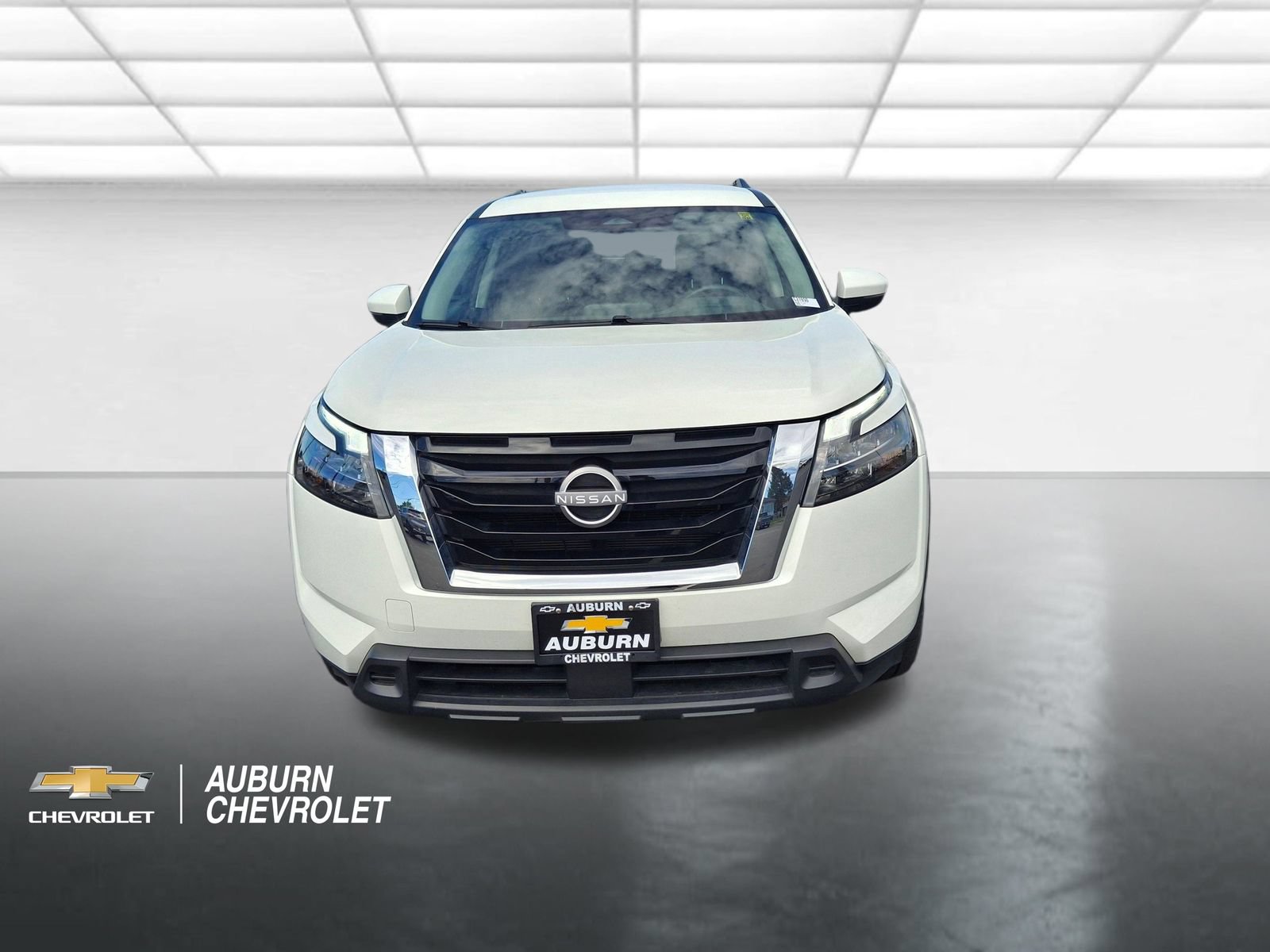 Used 2024 Nissan Pathfinder SV AWD/4WD image 8