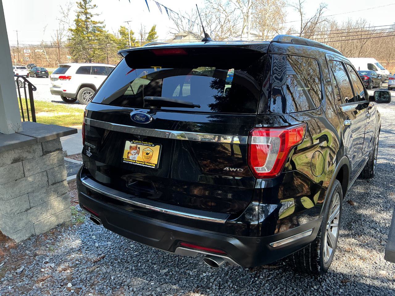 Used 2018 Ford Explorer Limited AWD/4WD image 6