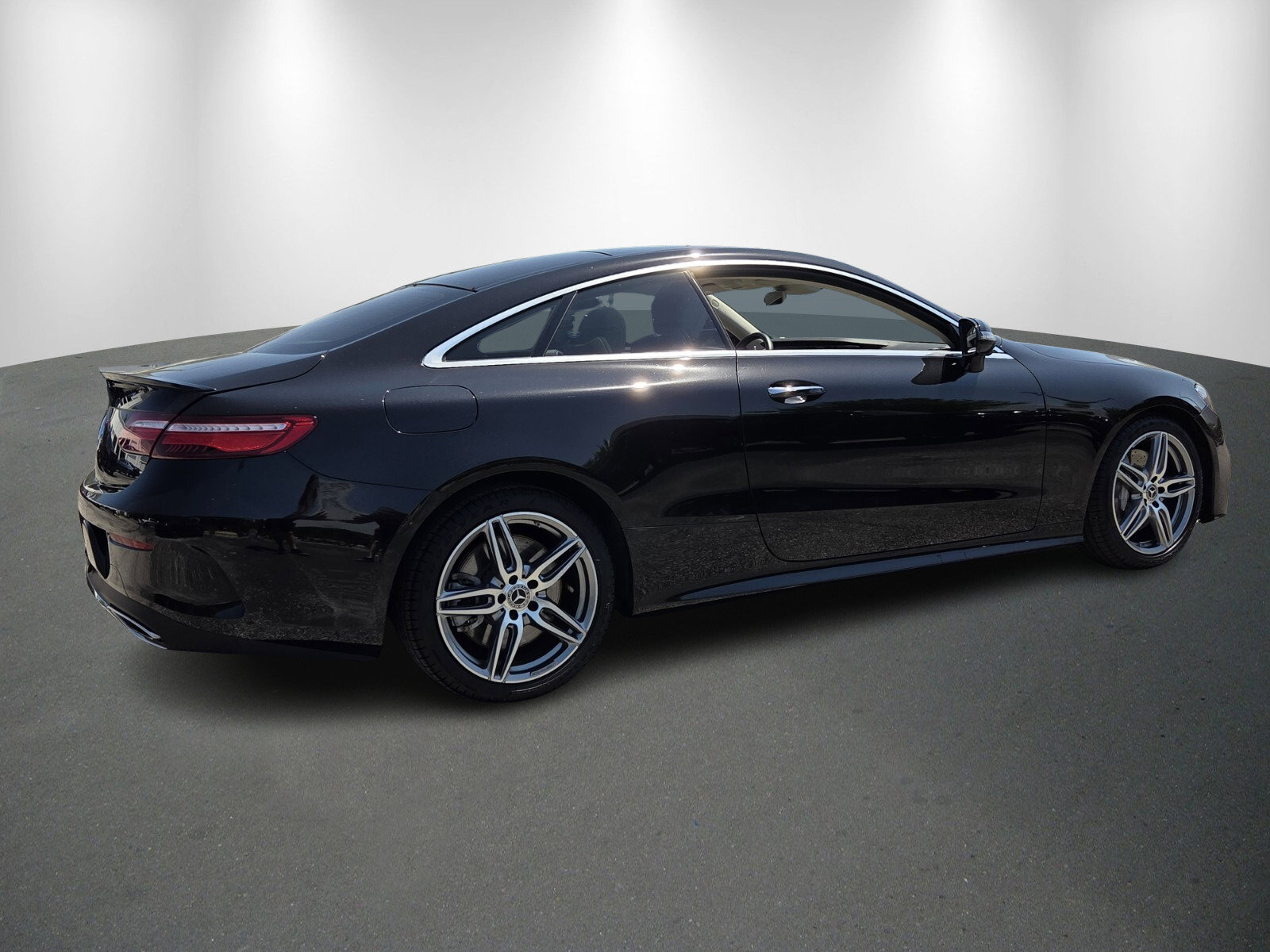 Used 2019 Mercedes-Benz E 450 Coupe image 7