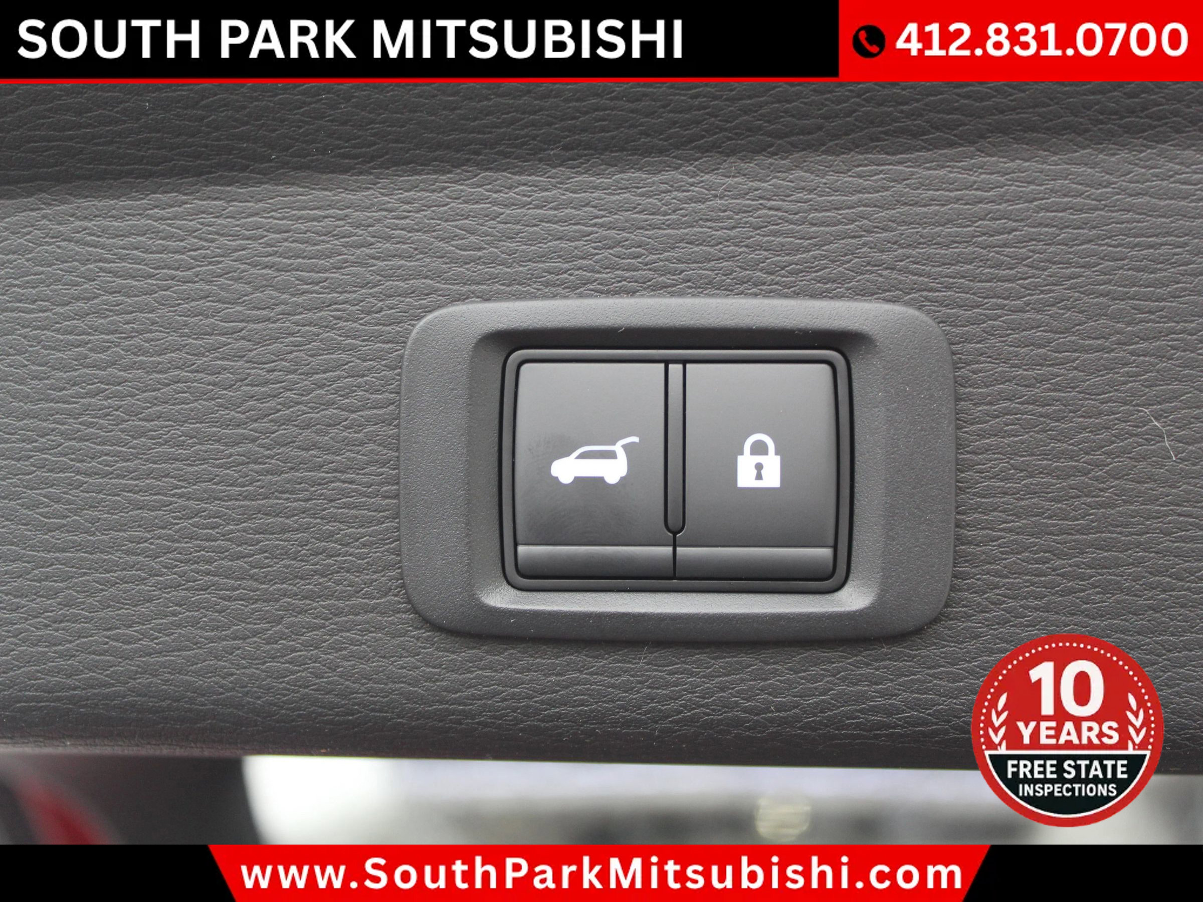 New 2025 Mitsubishi Outlander SE image 32