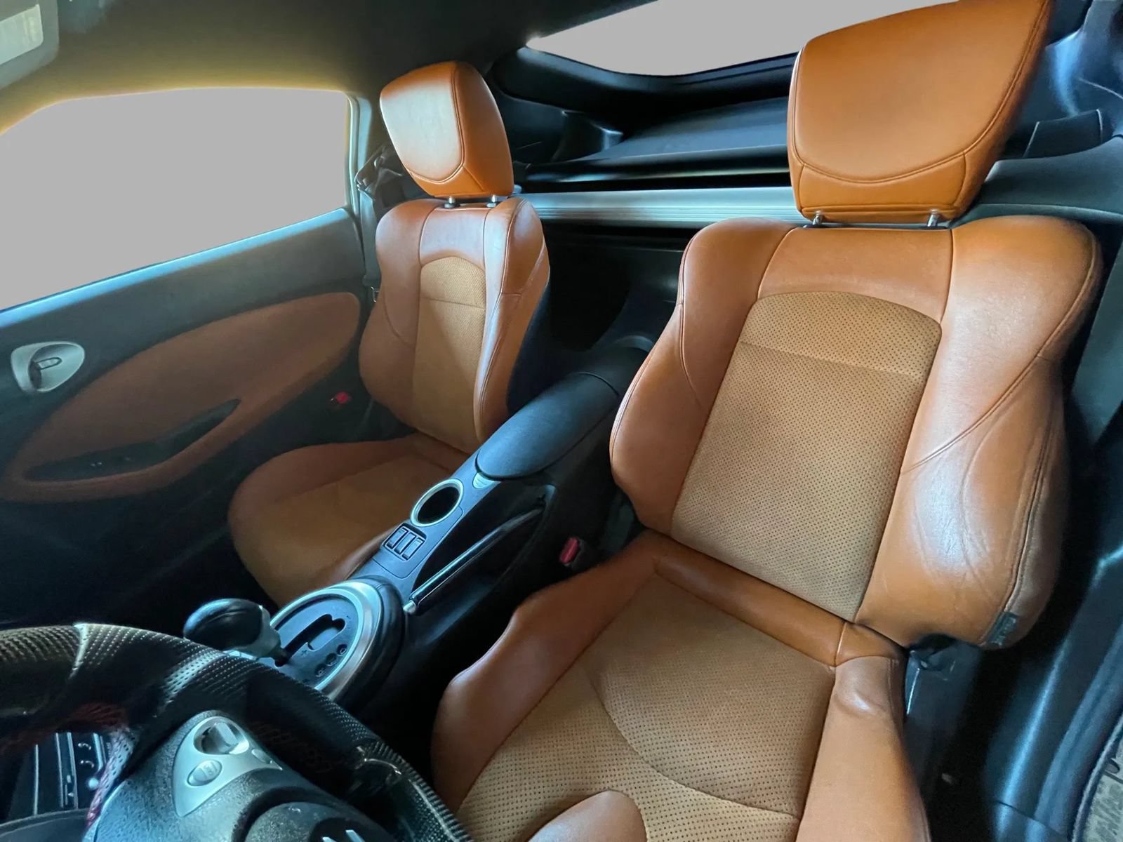 Used 2016 Nissan 370Z Touring RWD image 19