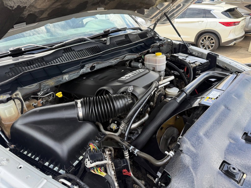 Used 2018 RAM 2500 Tradesman w/ Chrome Appearance Group image 36