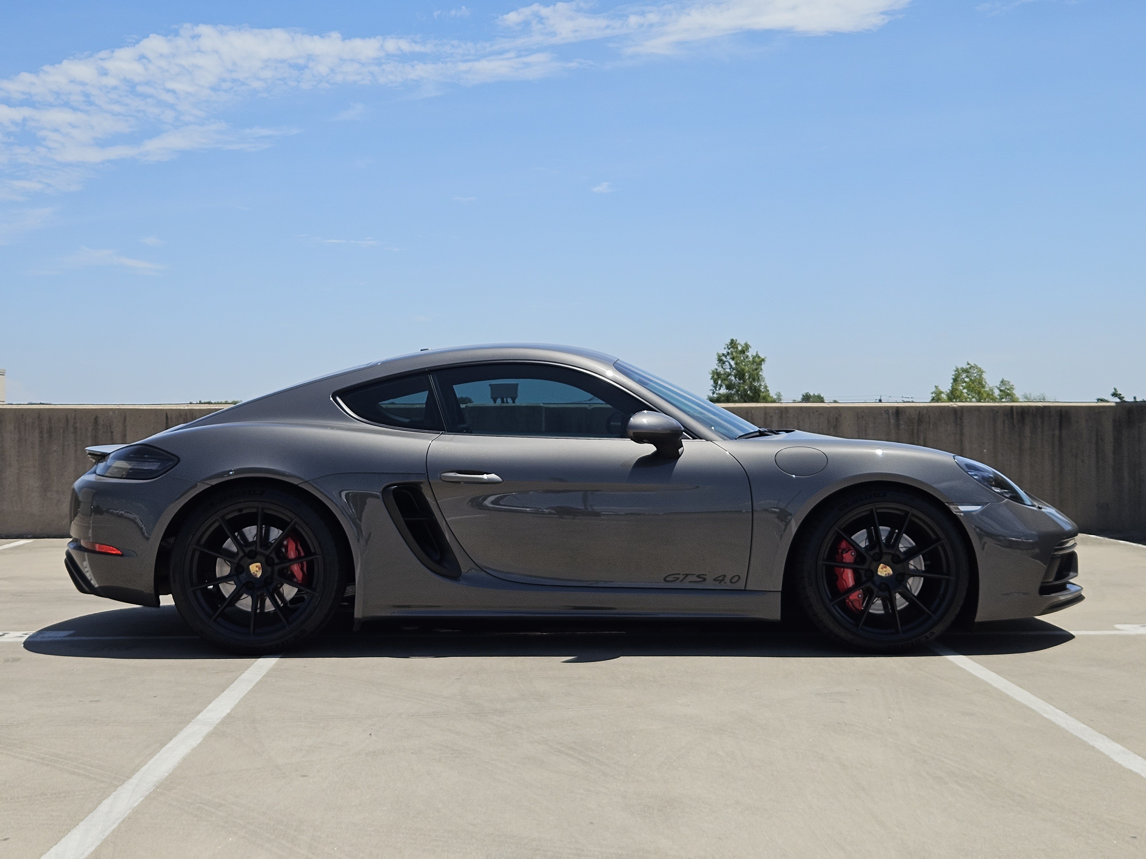 Certified 2024 Porsche 718 Cayman GTS RWD image 9
