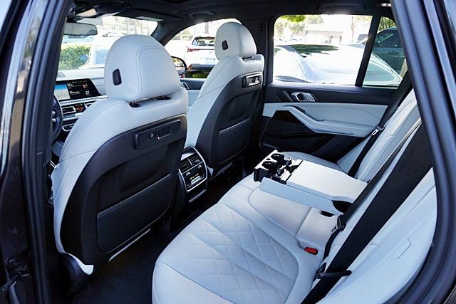 Used 2023 BMW X5 xDrive40i image 19