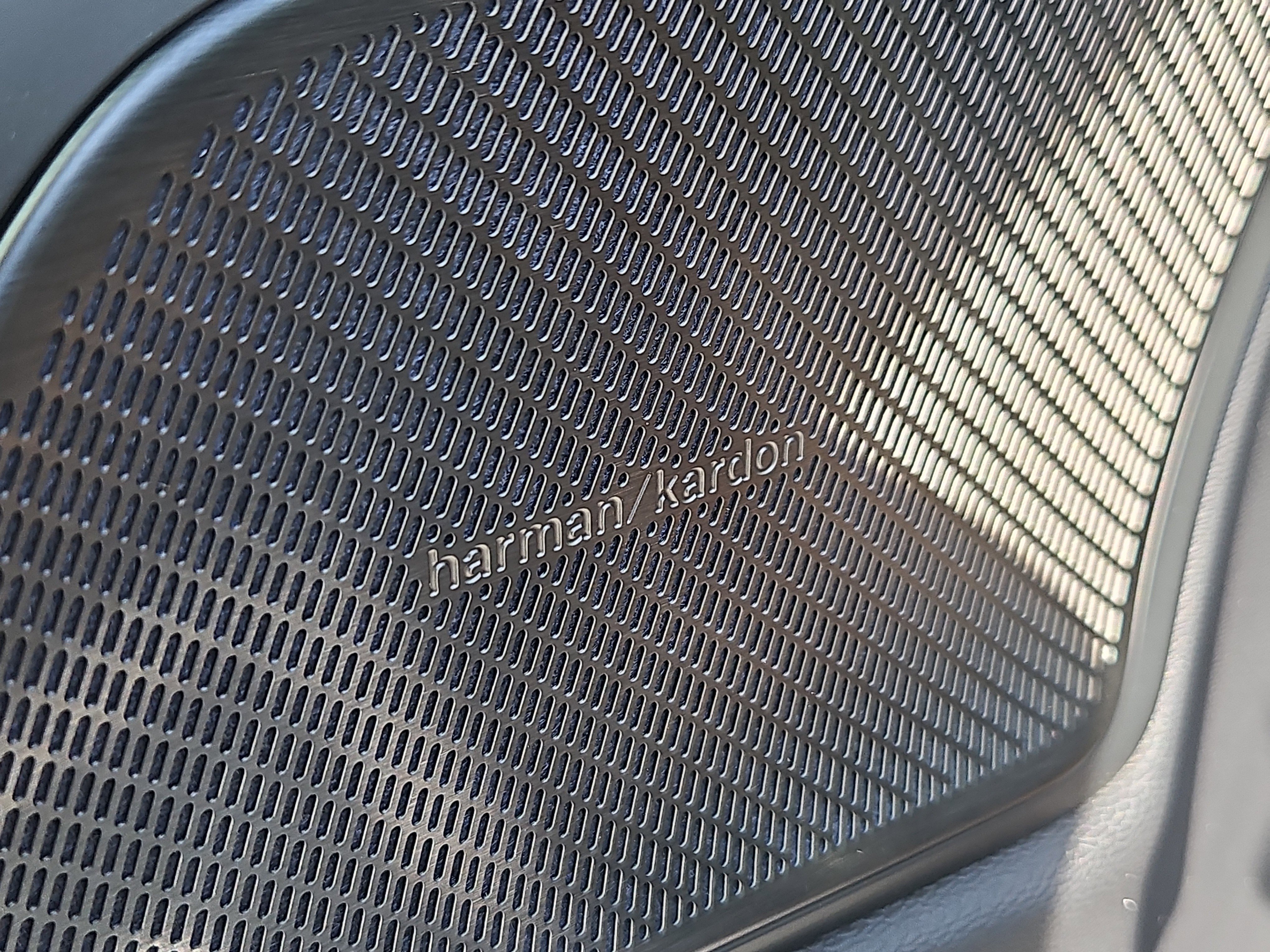 New 2026 Volvo V60 B5 Cross Country Plus w/ Protection Package Premier image 10