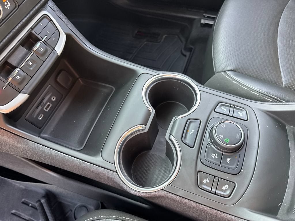 Used 2023 GMC Terrain SLT w/ Infotainment Package II AWD/4WD image 20