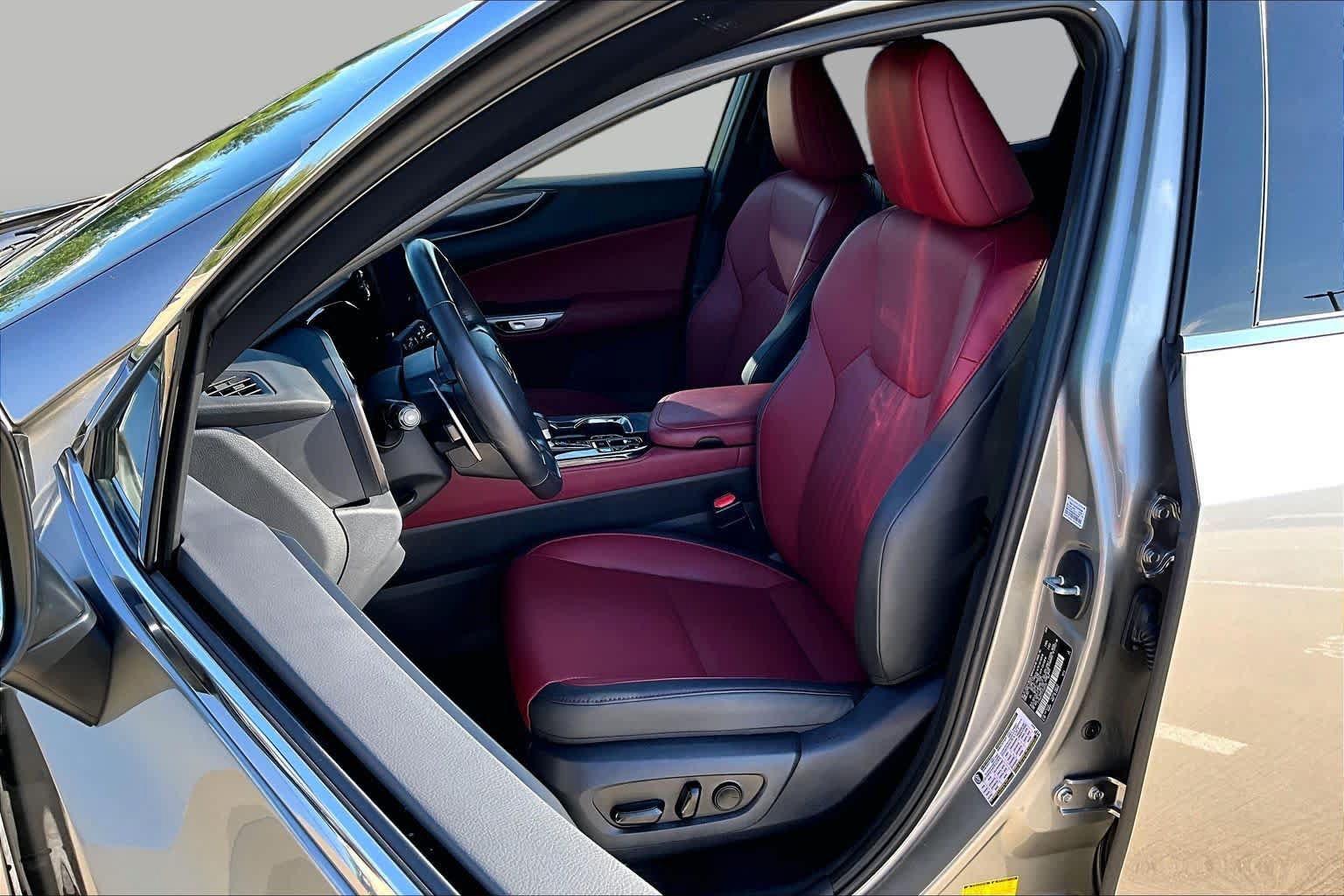 Used 2026 Lexus NX 350 AWD w/ Cold Area Package image 8