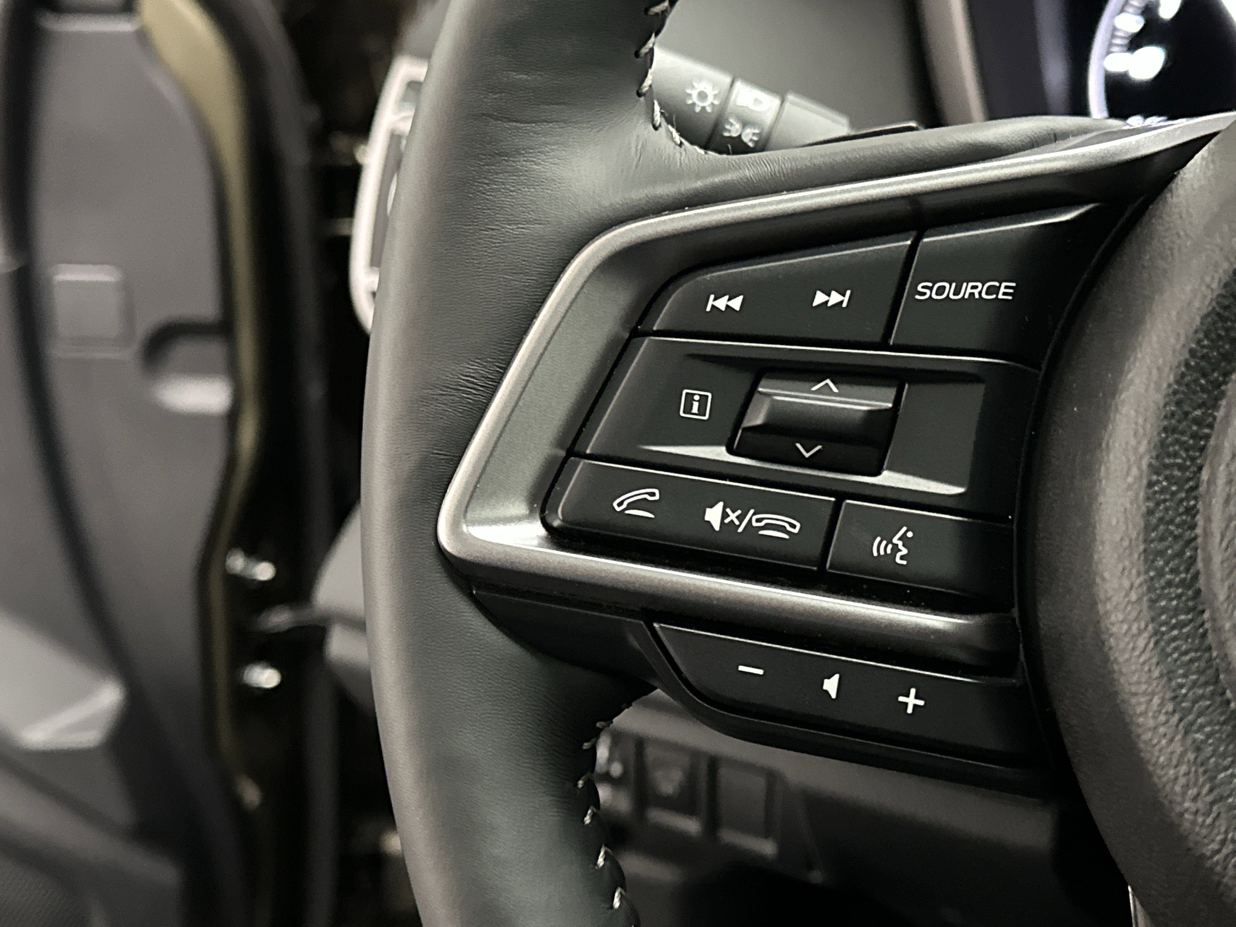 Certified 2025 Subaru Outback Touring image 30