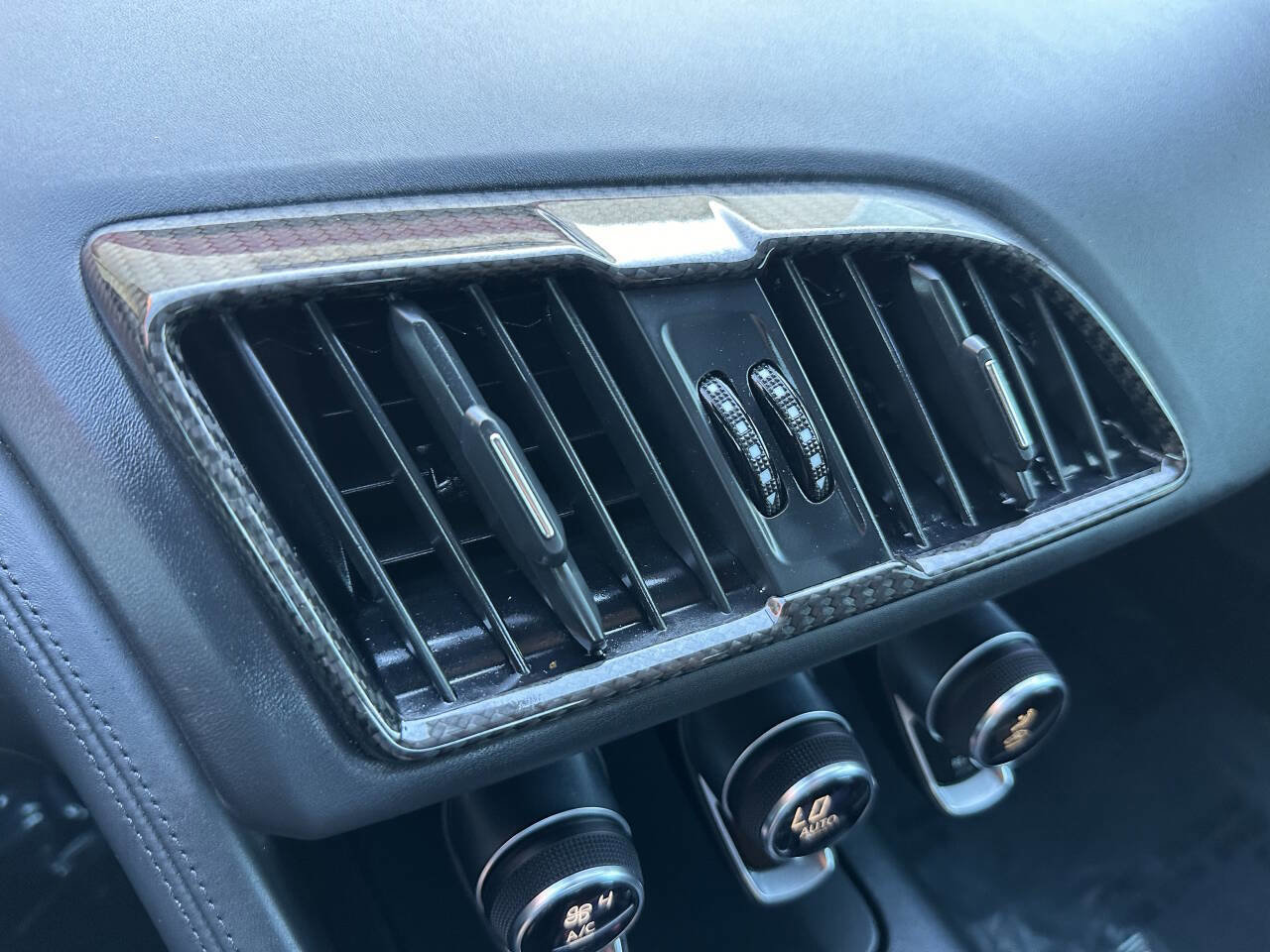 Used 2018 Audi R8 V10 plus image 27