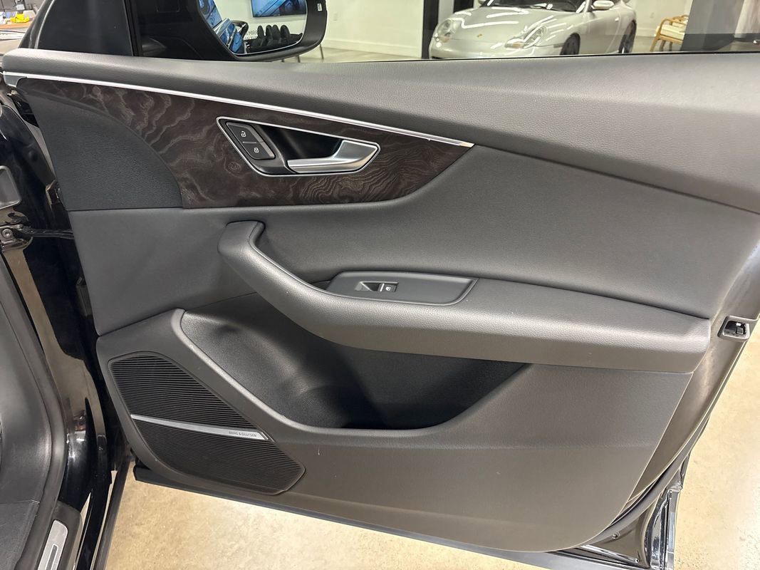 Used 2021 Audi Q8 Premium Plus image 56