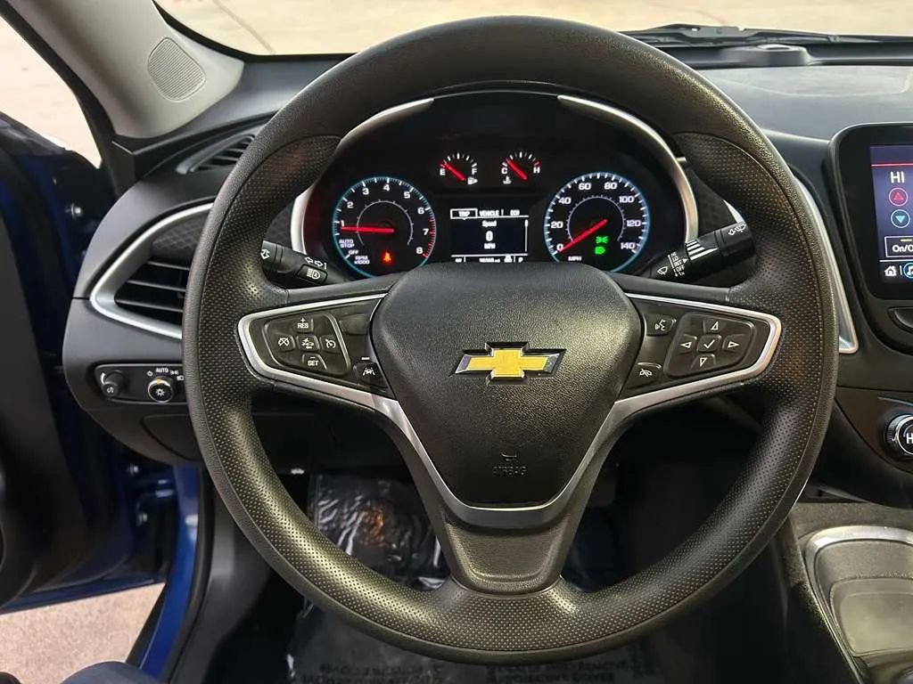 Used 2023 Chevrolet Malibu LT FWD image 22