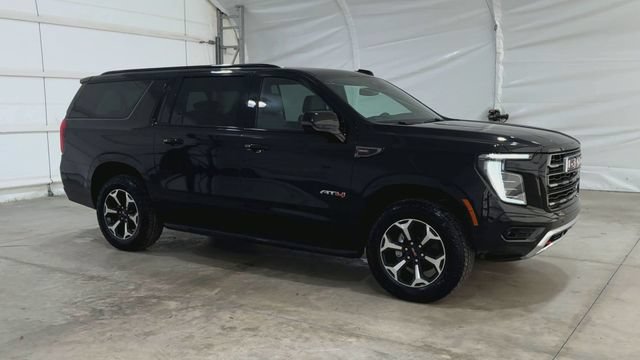 New 2026 GMC Yukon XL AT4 w/ LPO, Floor Liner Package AWD/4WD image 2
