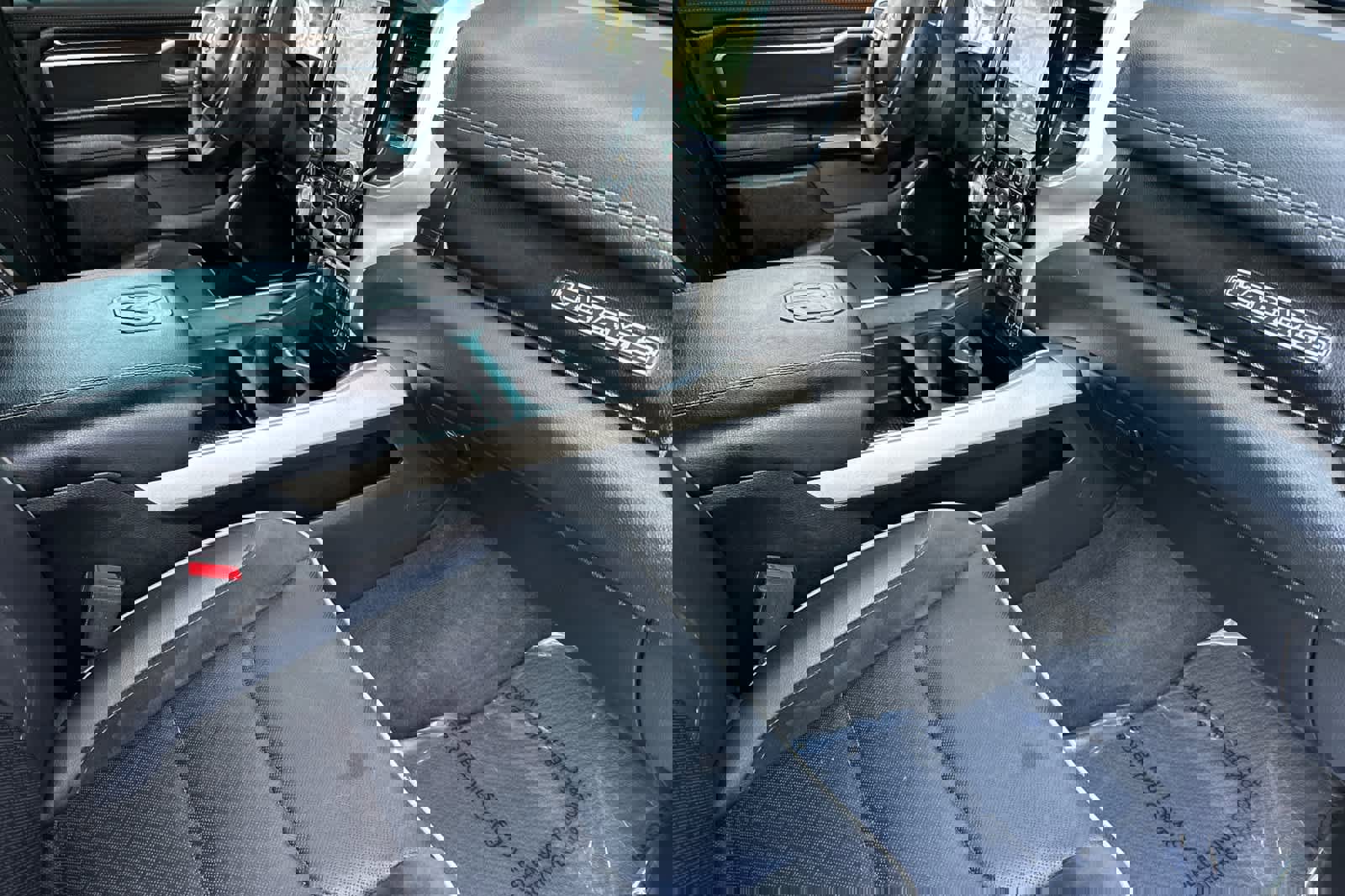 Used 2021 RAM 1500 Laramie image 16