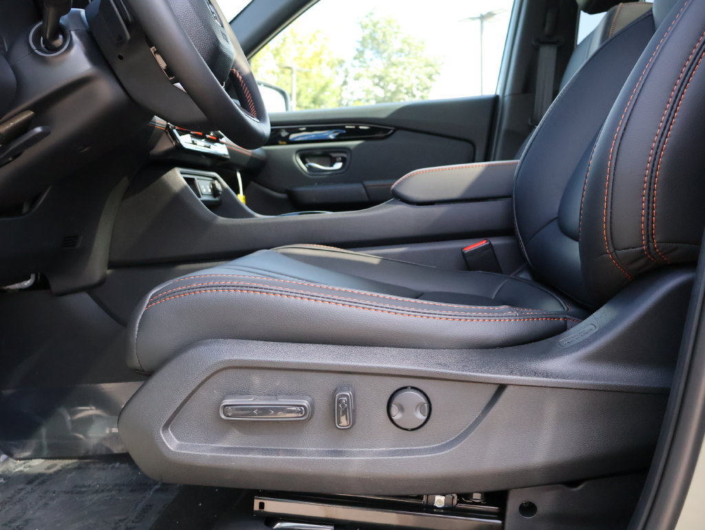 New 2026 Honda Pilot TrailSport image 34