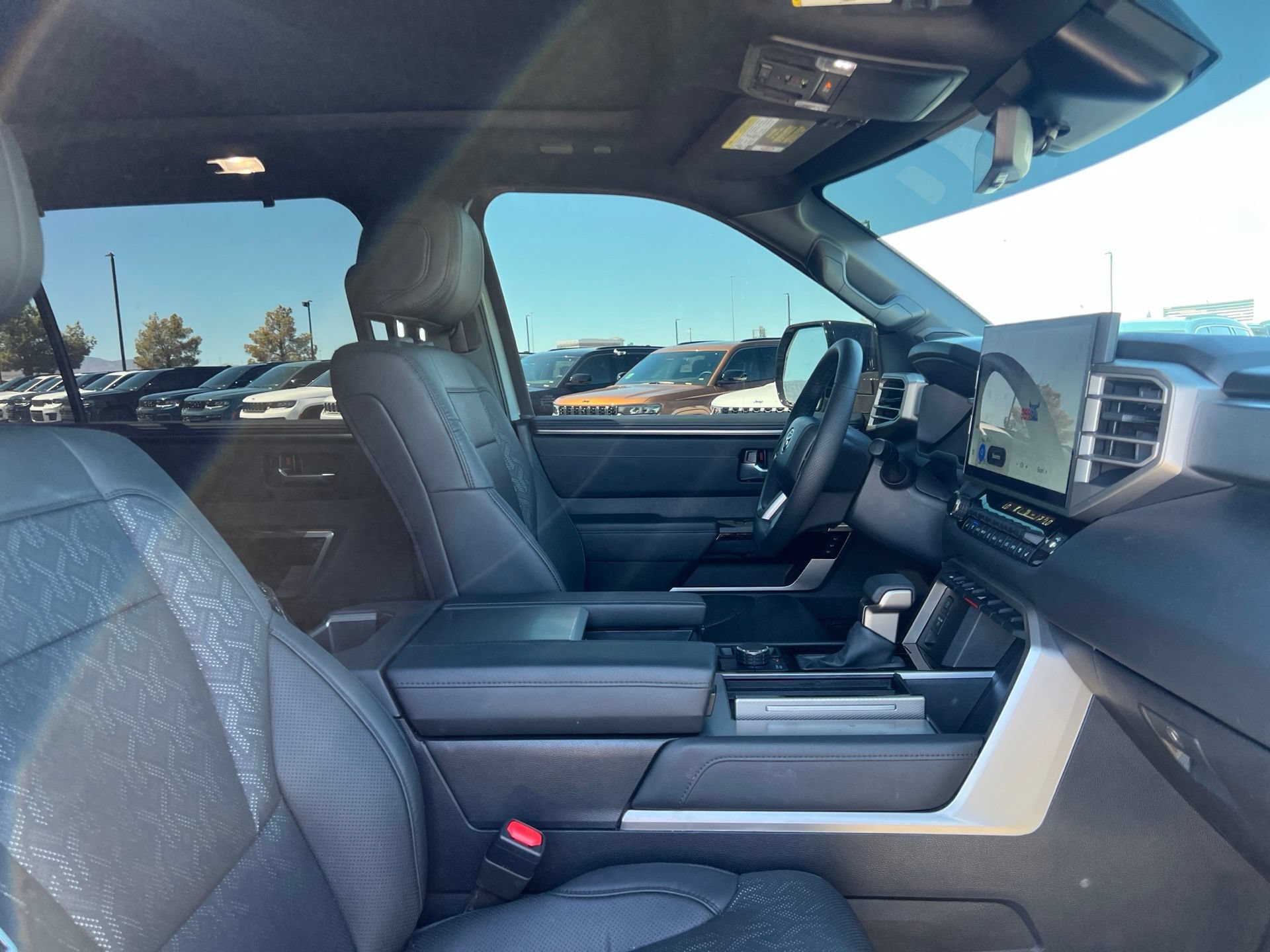 Used 2025 Toyota Sequoia Limited AWD/4WD image 25