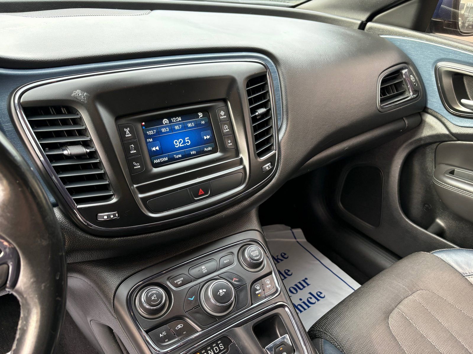 Used 2015 Chrysler 200 S image 24