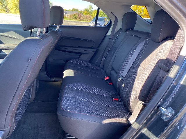 Used 2017 Chevrolet Equinox LT w/ Convenience Package FWD image 18