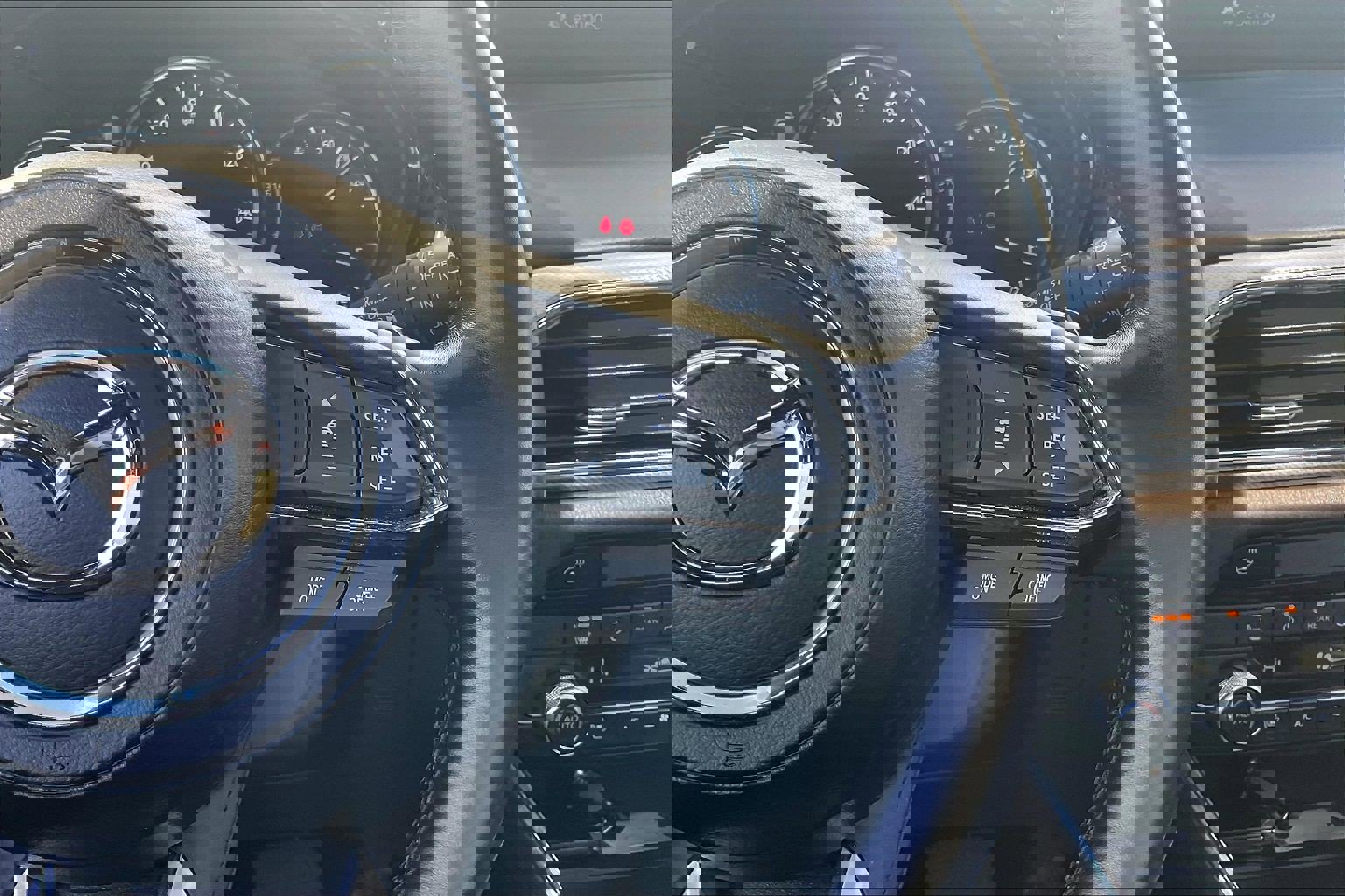 Used 2023 MAZDA CX-9 Signature image 24