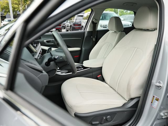 Used 2023 Hyundai Sonata SEL FWD image 18