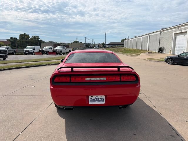 Used 2014 Dodge Challenger SXT RWD image 22