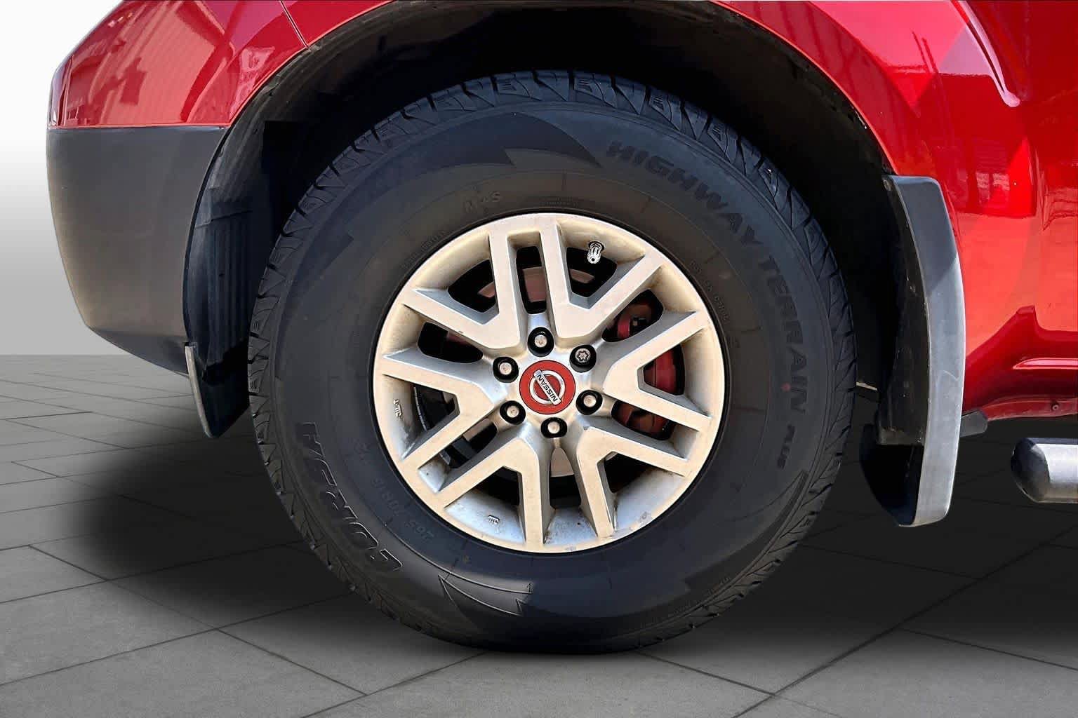 Used 2017 Nissan Frontier SV w/ SV Value Truck Package RWD image 11