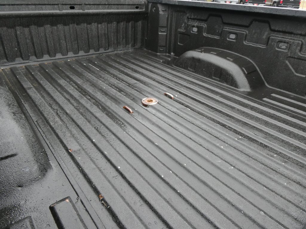 Used 2021 Chevrolet Silverado 3500 LTZ image 8