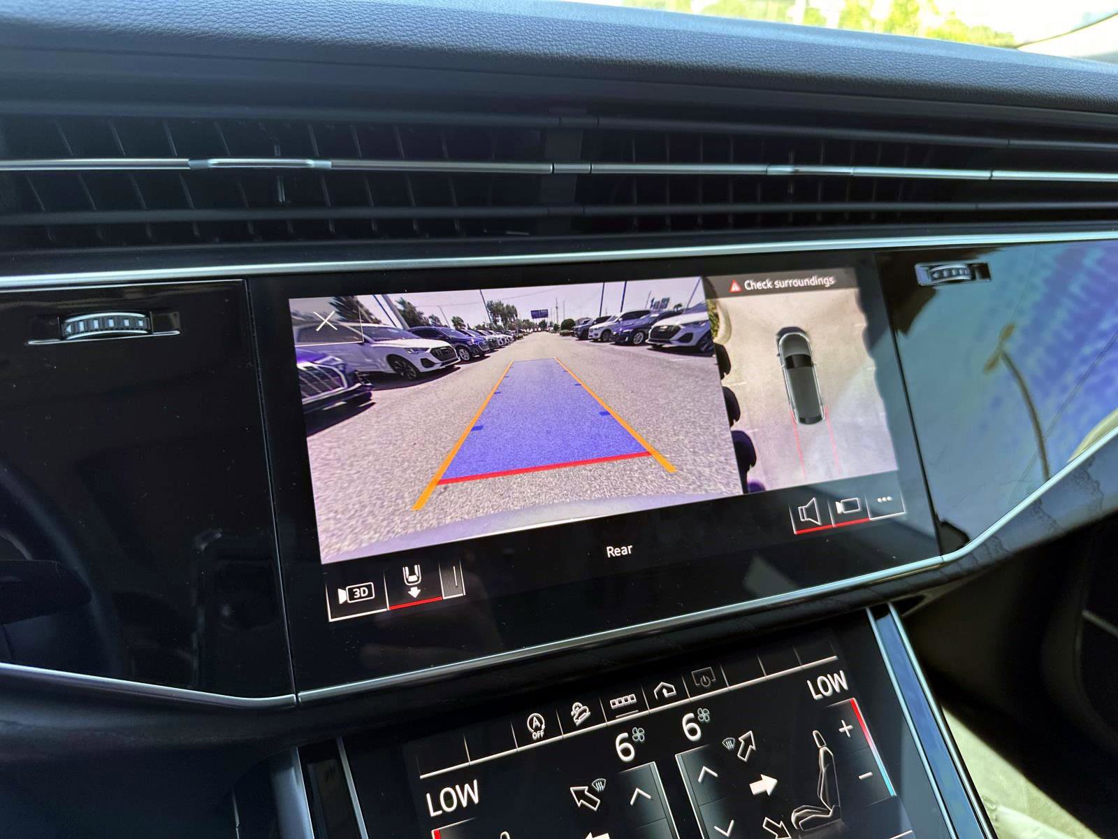 Used 2022 Audi Q8 Premium Plus image 26