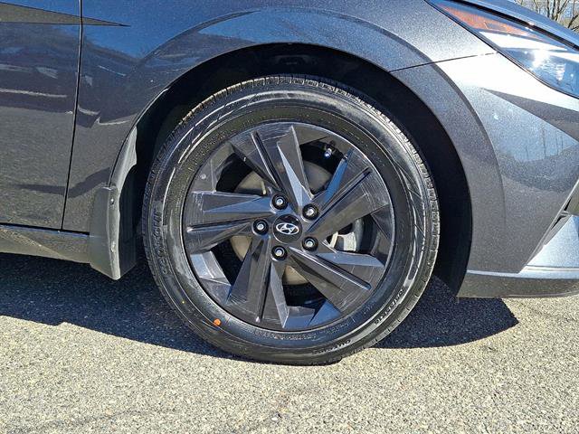 Certified 2023 Hyundai Elantra SEL FWD image 26