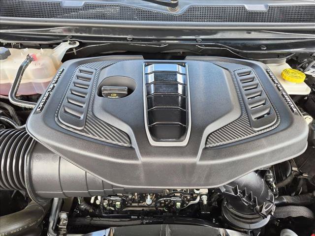 Used 2024 Jeep Grand Wagoneer Series III w/ Rear Seat Video Group 1 AWD/4WD image 27