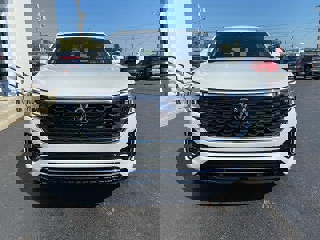 New 2026 Volkswagen Atlas Cross Sport SEL Premium R-Line image 7